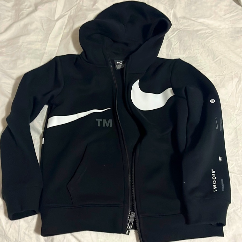 Nike Swoosh zip up hoodie. Boys size 7